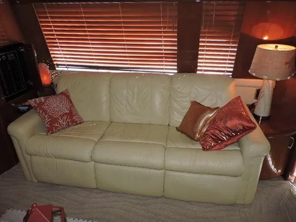 Slide: The Image of Marquis flybridge 2005 - 11