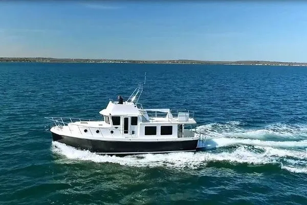Slide: The Image of American Tug 395 2017 - 1