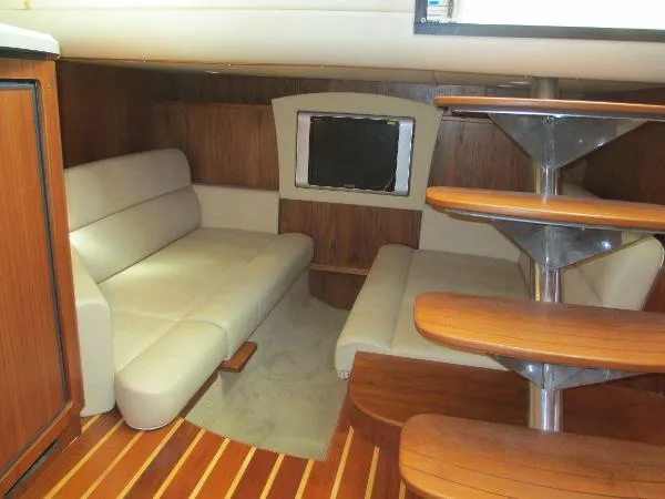 Slide: The Image of Tiara 3500 Sovran 2008 - 5