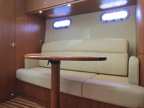 Slide: The Image of Tiara 3500 Sovran 2008 - 6