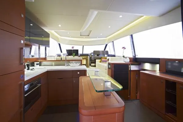Slide: The Image of Prestige 50 Sedan Bridge Fly 2015 - 6