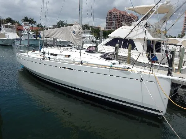 Slide: The Image of Beneteau First 30 2011 - 0