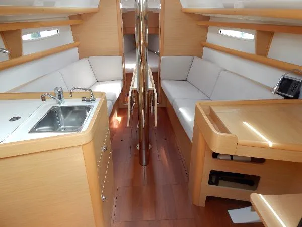 Slide: The Image of Beneteau First 30 2011 - 1