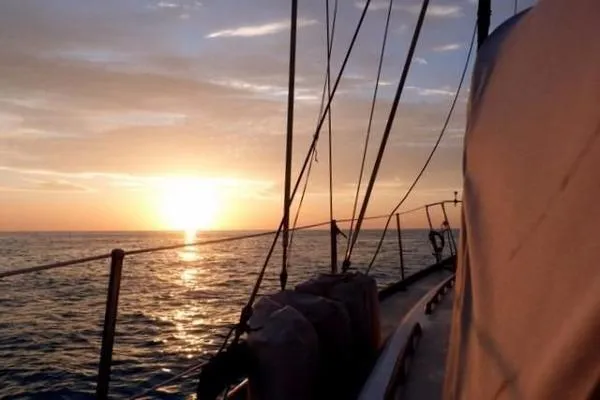 Slide: The Image of Gulfstar Center Cockpit 1981 - 4