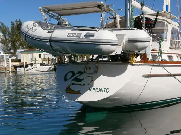 Slide: The Image of Gulfstar Center Cockpit 1981 - 8