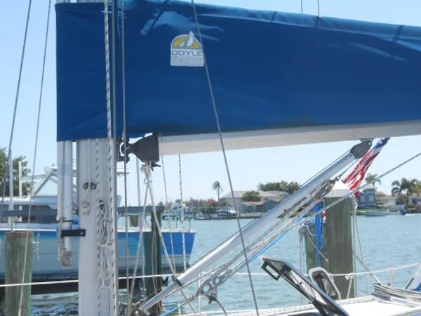 Slide: The Image of Catalina 320 1996 - 3