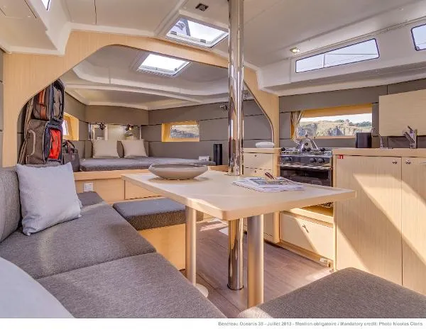 Slide: The Image of Beneteau Oceanis 38 2015 - 6