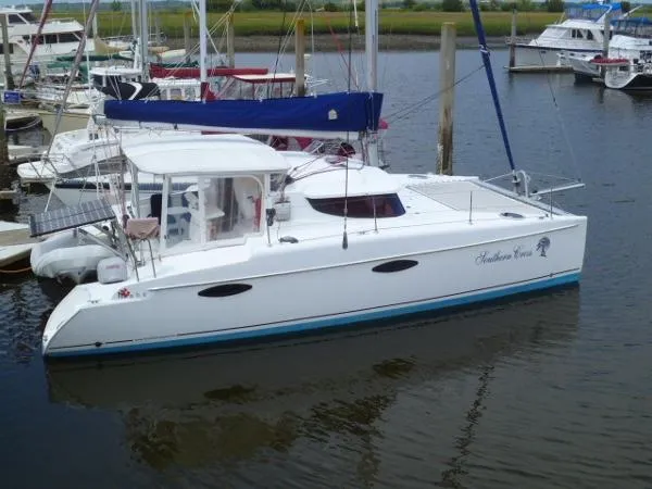 Slide: The Image of Fountaine Pajot MAHE 36 2008 - 0