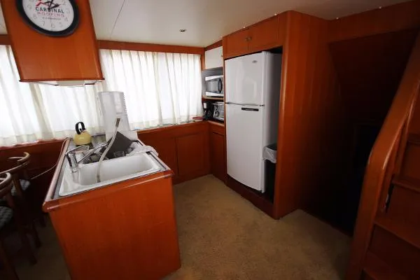 Slide: The Image of Hyatt 60 Motor Yacht 1999 - 6
