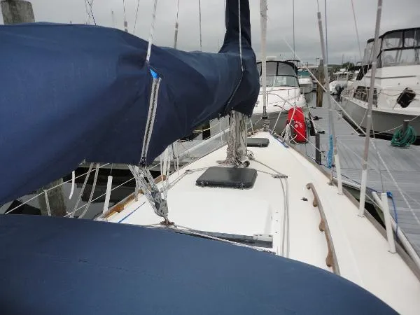 Slide: The Image of Bristol Sloop 1978 - 10
