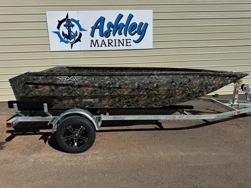 The Image of Edge Duck Boats Sportsman Series 550 2026 - 1