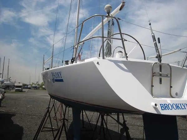 Slide: The Image of J Boats J/105 J105 J 105 1998 - 7