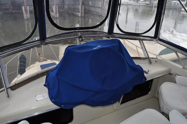 Slide: The Image of Chris-Craft 337 Commander 1984 - 6