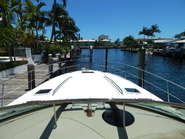 Slide: The Image of Sea Ray 410 Sundancer 2002 - 10