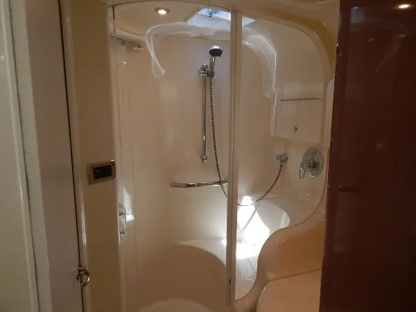 Slide: The Image of Sea Ray 410 Sundancer 2002 - 8