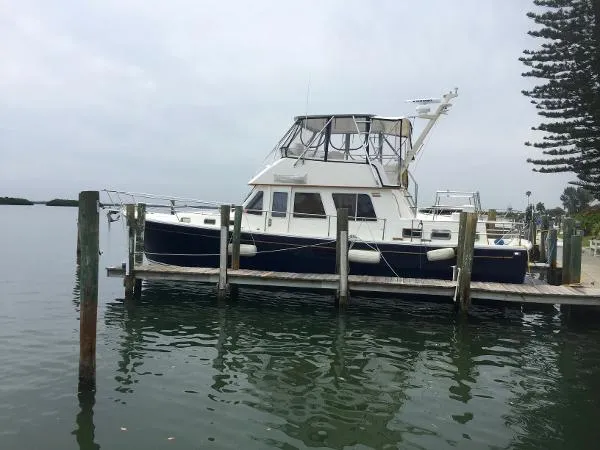 Slide: The Image of Sabreline Fast Trawler 1996 - 0