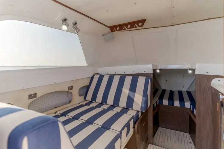 Slide: The Image of 1978 Bertram 31 Flybridge - Image 8 - 8