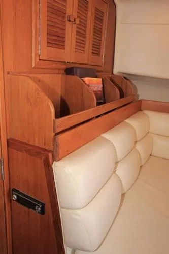 Slide: The Image of Mainship Pilot Sedan Limited 2002 - 5