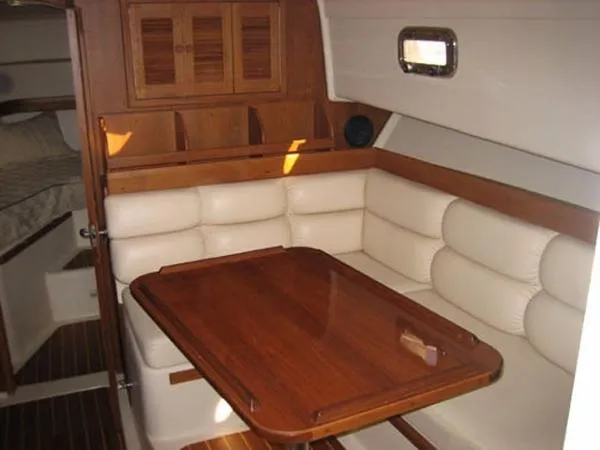 Slide: The Image of Mainship Pilot Sedan Limited 2002 - 9