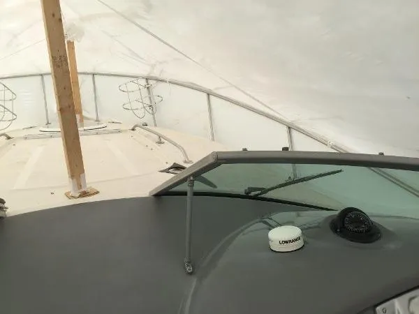 Slide: The Image of Monterey 290 Cruiser 2005 - 10