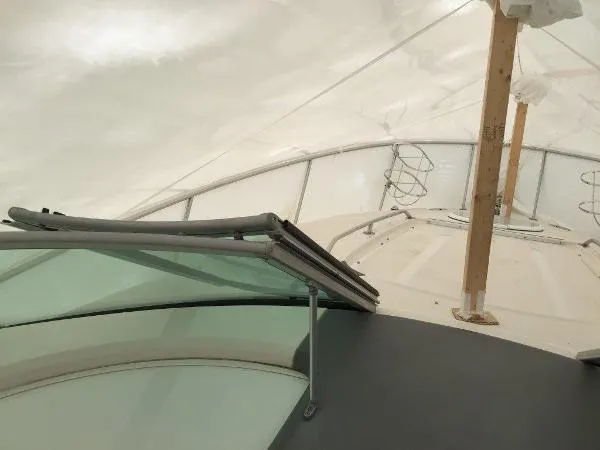 Slide: The Image of Monterey 290 Cruiser 2005 - 8