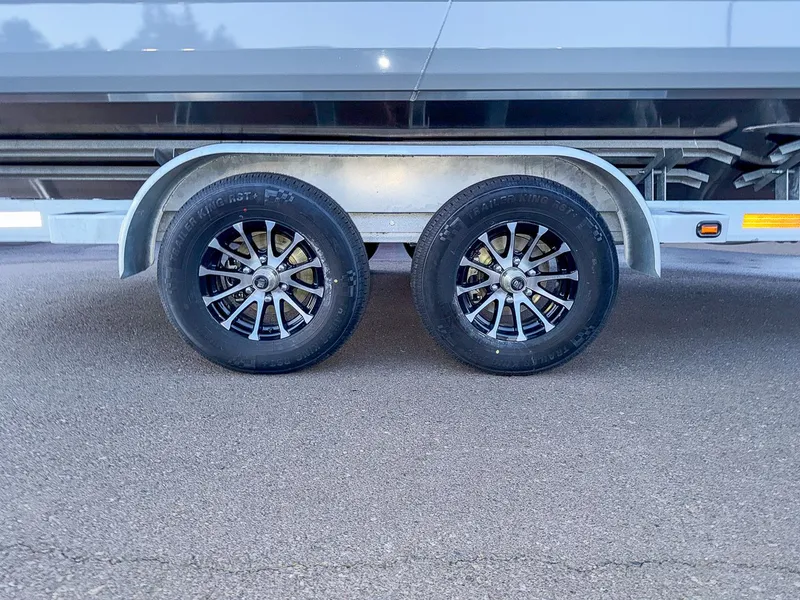 Slide: The Image of Stabi-Craft 2750 Ultra Centrecab 2026 - 28