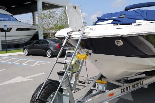 Slide: The Image of Chaparral 224 Sunesta 2014 - 7