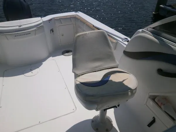 Slide: The Image of Seaswirl 2101 Dual Console 2004 - 9