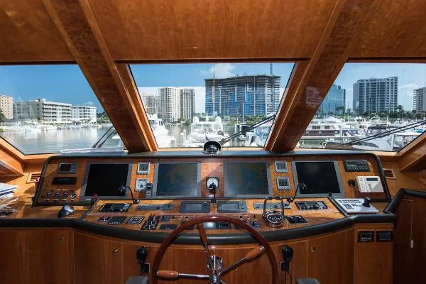 Slide: The Image of HARGRAVE 90' Skylounge Motor Yacht 2009 - 3