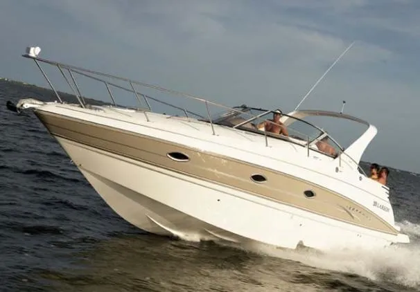 Slide: The Image of Larson Cabrio 330 2008 - 0