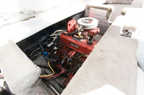 Slide: The Image of Crownline Boats 180 BR 2006 - 11