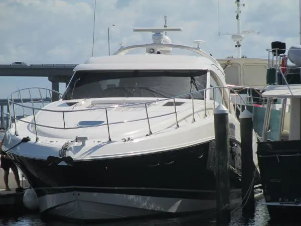 Slide: The Image of Sea Ray 55 Sundancer Black Hull 2008 - 4