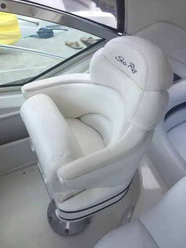 Slide: The Image of Sea Ray 420 Sundancer 2004 - 10
