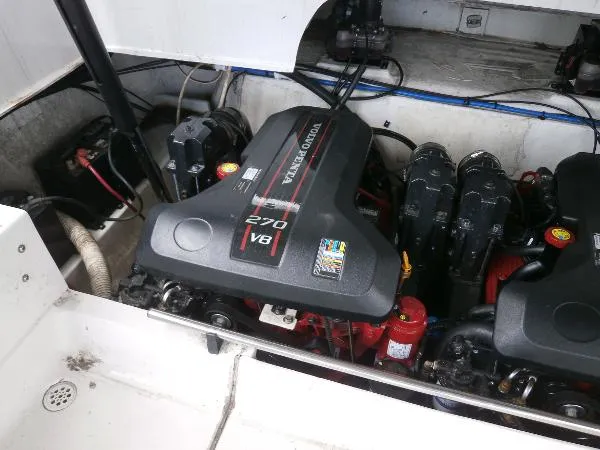 Slide: The Image of Four Winns 280 Horizon 2001 - 11