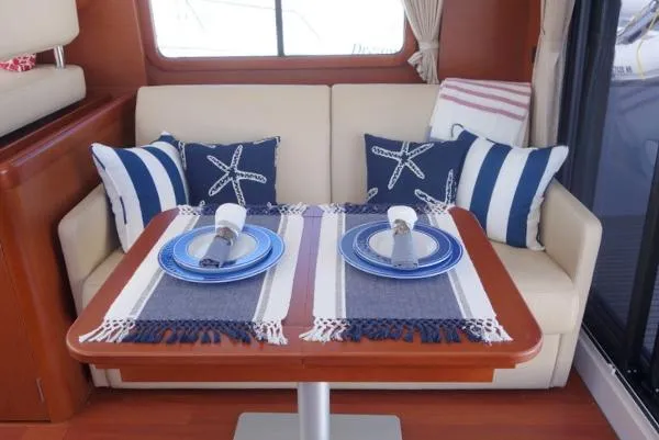 Slide: The Image of Beneteau Swift Trawler 34 2017 - 8