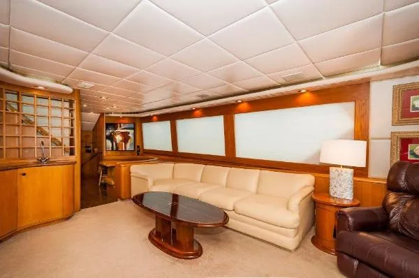 Slide: The Image of Hatteras 82 Convertible 1994 - 5