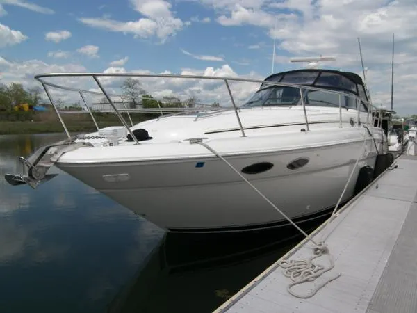 Slide: The Image of Sea Ray 380 Sundancer 2001 - 2