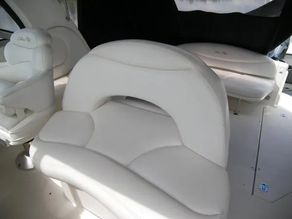 Slide: The Image of Sea Ray 380 Sundancer 2001 - 8