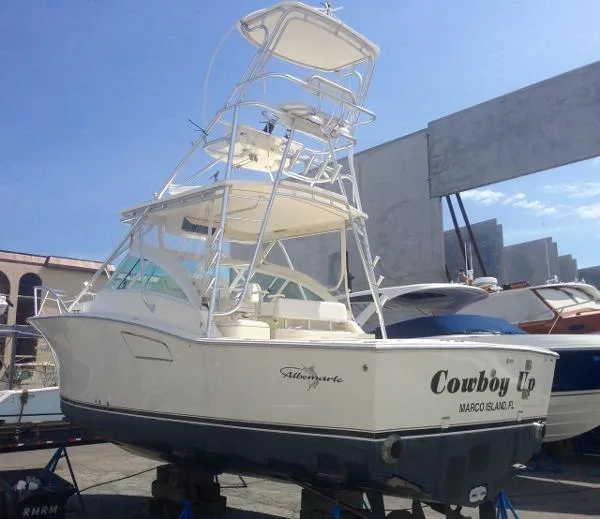 Slide: The Image of Albemarle 310 Express Fisherman 2004 - 2