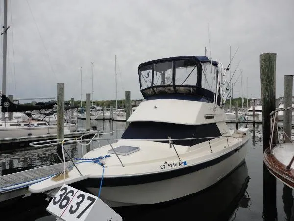 Slide: The Image of Chris-Craft 260 Commander 1985 - 9