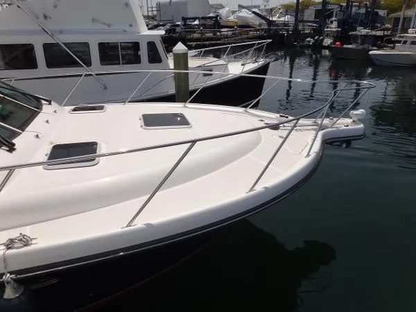 Slide: The Image of Tiara 3200 Open 2005 - 7