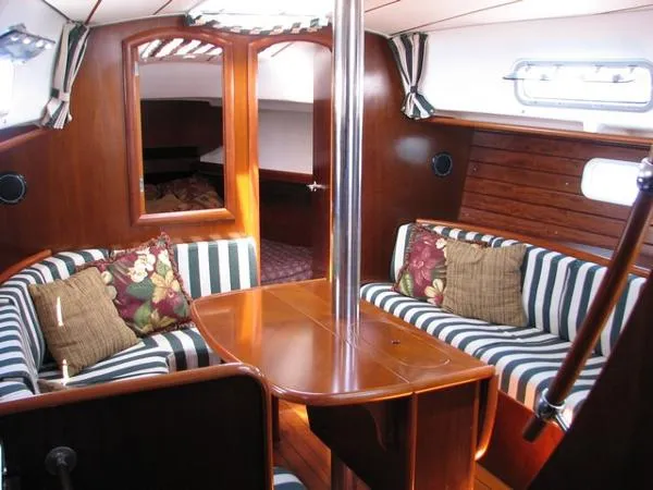 Slide: The Image of Beneteau Oceanis 36 CC 1999 - 11