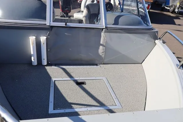 Slide: The Image of Smoker Craft Osprey 16' 2012 - 10