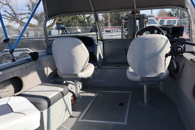 Slide: The Image of Smoker Craft Osprey 16' 2012 - 4