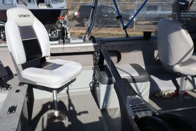 Slide: The Image of Smoker Craft Osprey 16' 2012 - 5