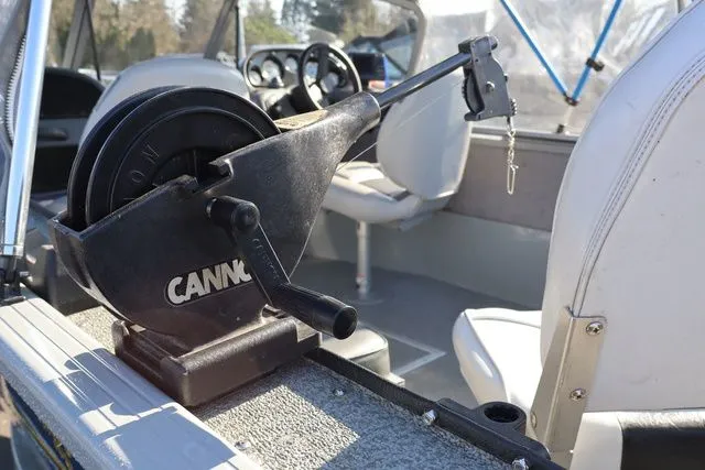 Slide: The Image of Smoker Craft Osprey 16' 2012 - 6