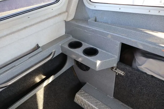 Slide: The Image of Kingfisher Coastal Express 28' 2021 - 13