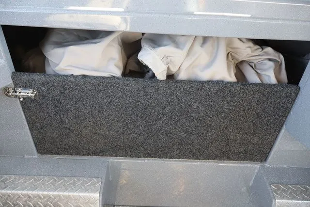 Slide: The Image of Kingfisher Coastal Express 28' 2021 - 14