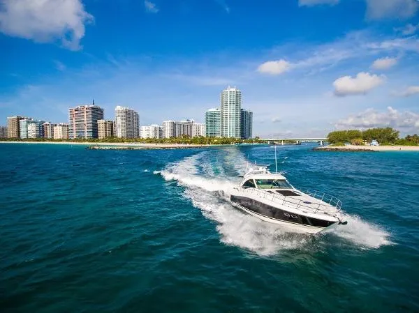 Slide: The Image of Sea Ray 60 Sundancer 2007 - 5