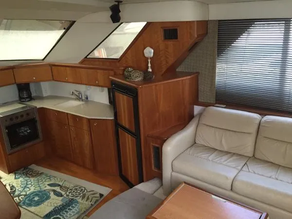 Slide: The Image of Silverton 392 Motor Yacht 2002 - 8